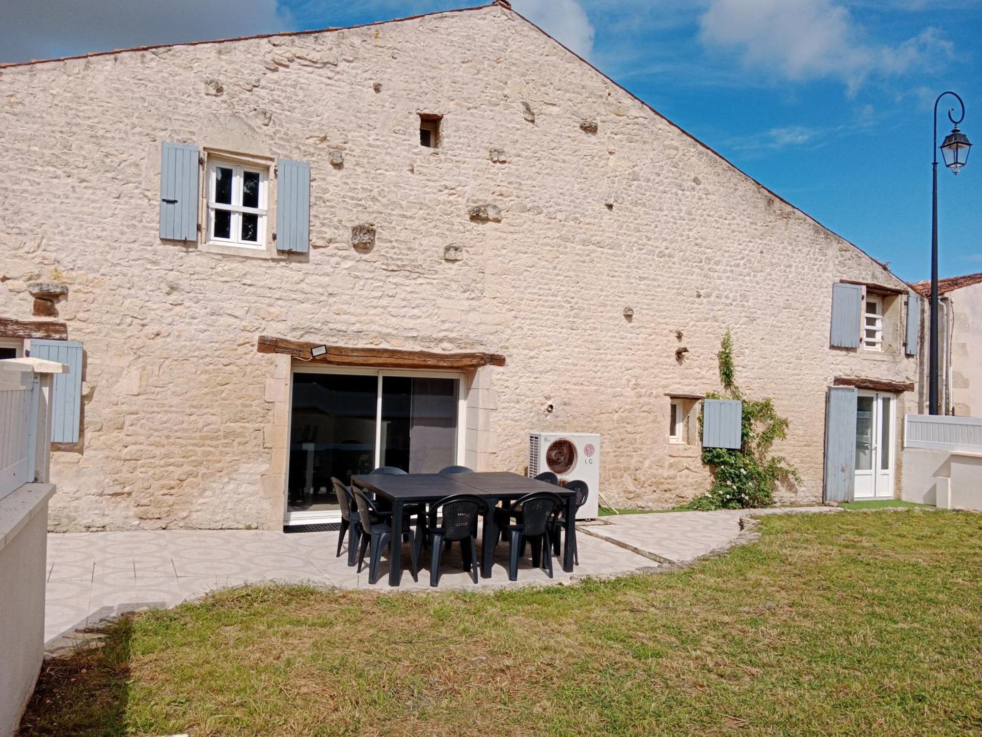 La Grange Pyratelle Vila Puyravault  Exterior foto